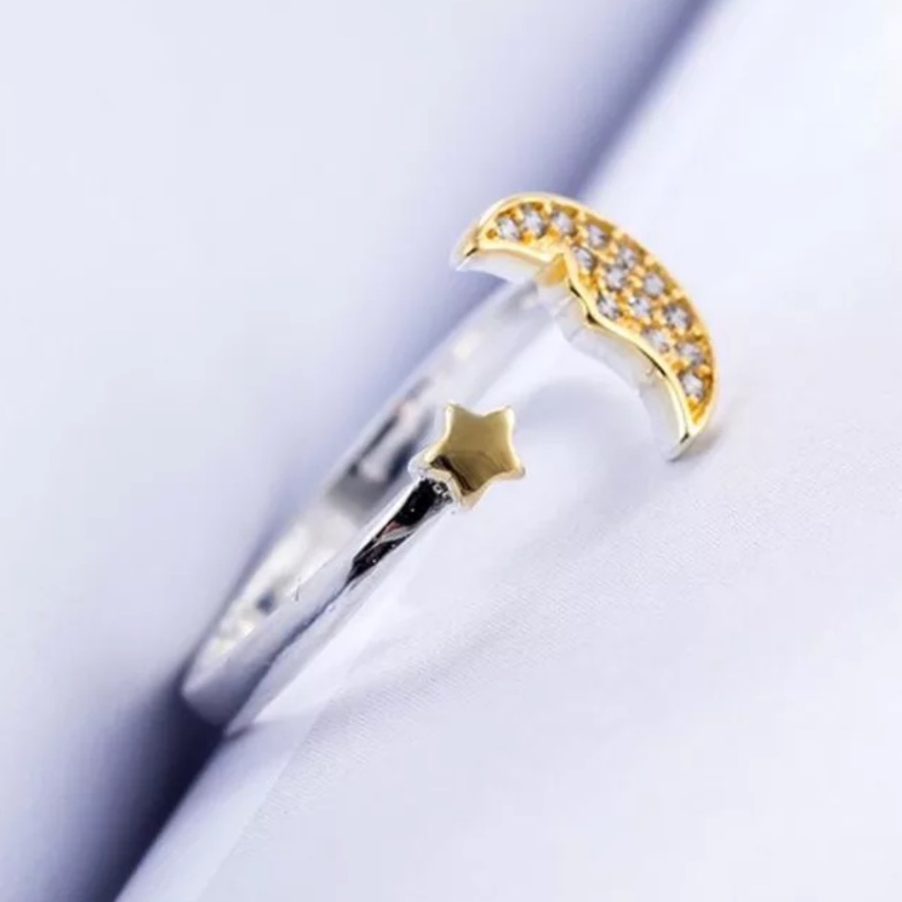 π Gold Colored S 925 Crescent Moon Ring π - Picture 3 of 5
